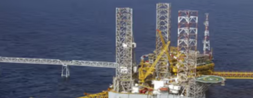 Angola to Raise $2.5 Billion Eurobonds as Oil Price Surges