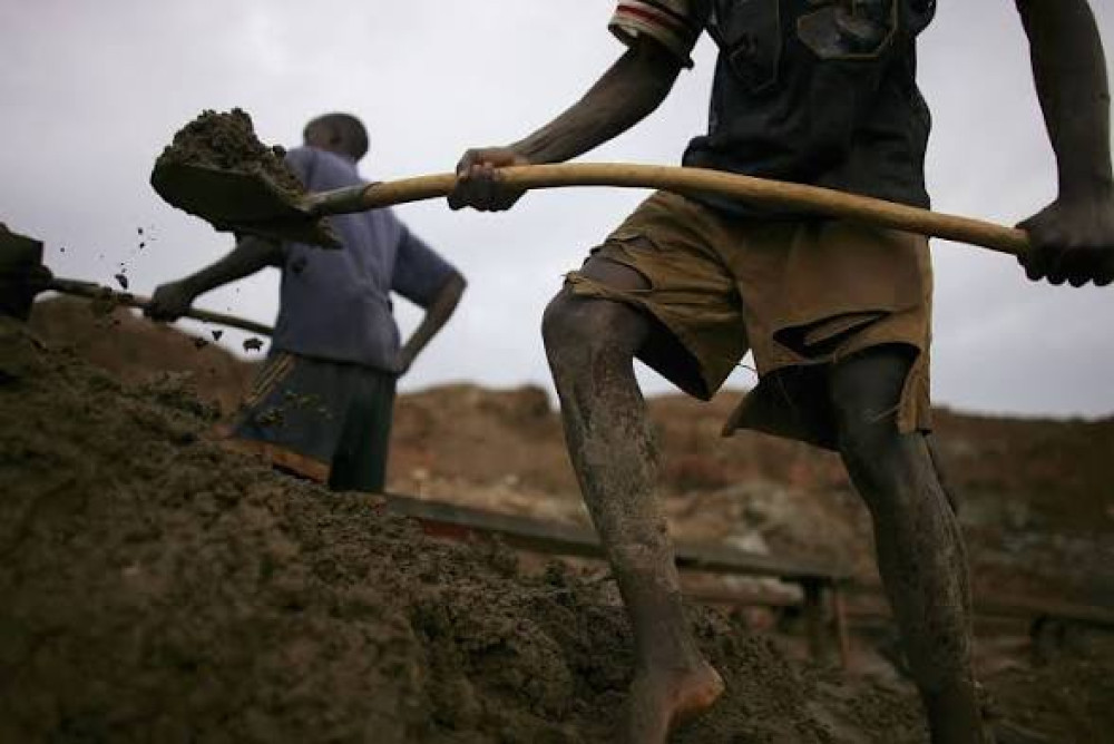 Congo Suspends Mining in Eastern Region Amid Illegal Trade Crackdown