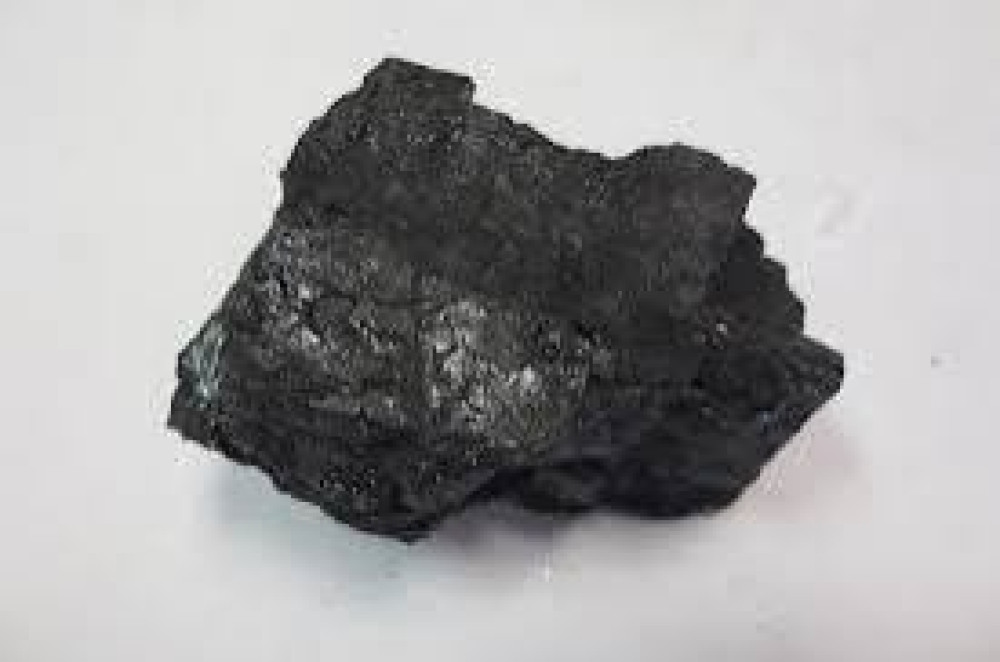 India Ramps Up Coal Rail Shipments as Power Plant Stocks Deplete